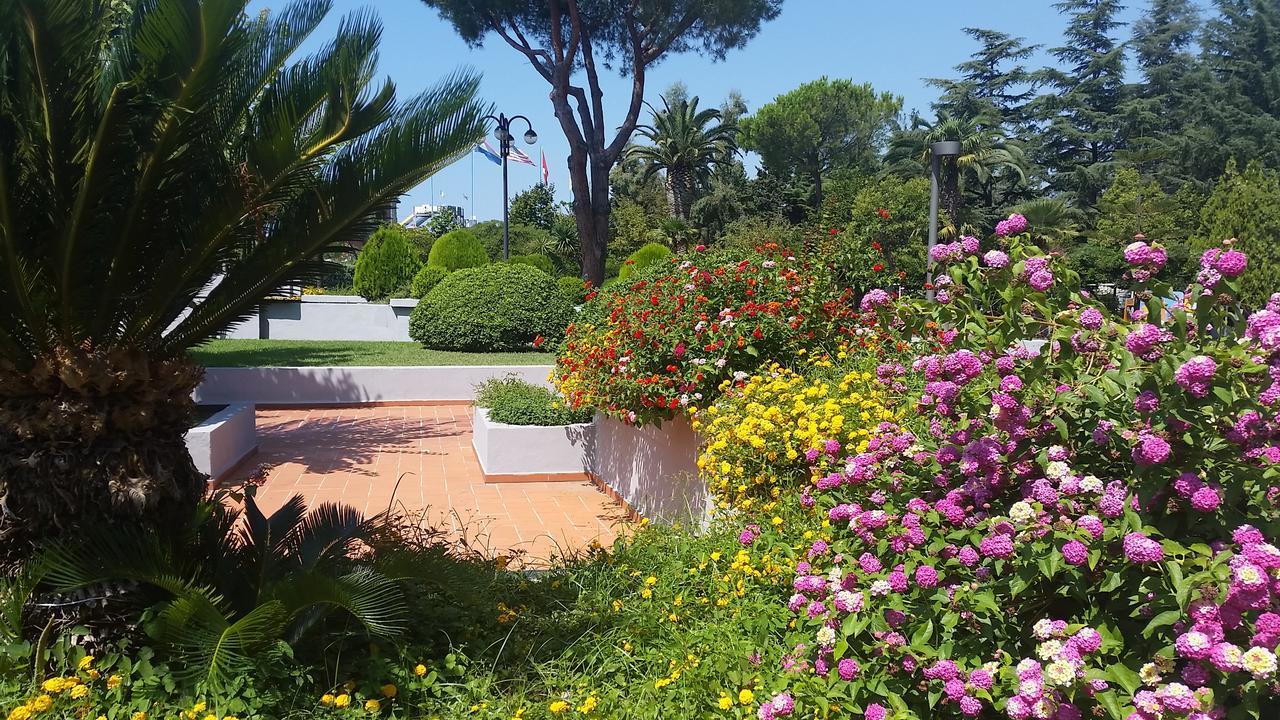 Villaggio Turistico La Mantinera - Hotel Praia a Mare Dış mekan fotoğraf