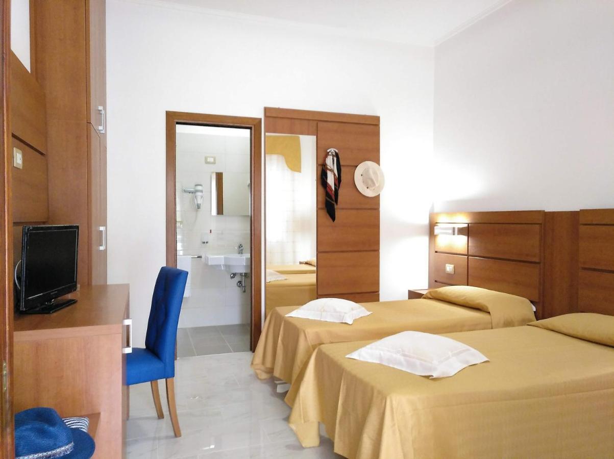 Villaggio Turistico La Mantinera - Hotel Praia a Mare Dış mekan fotoğraf