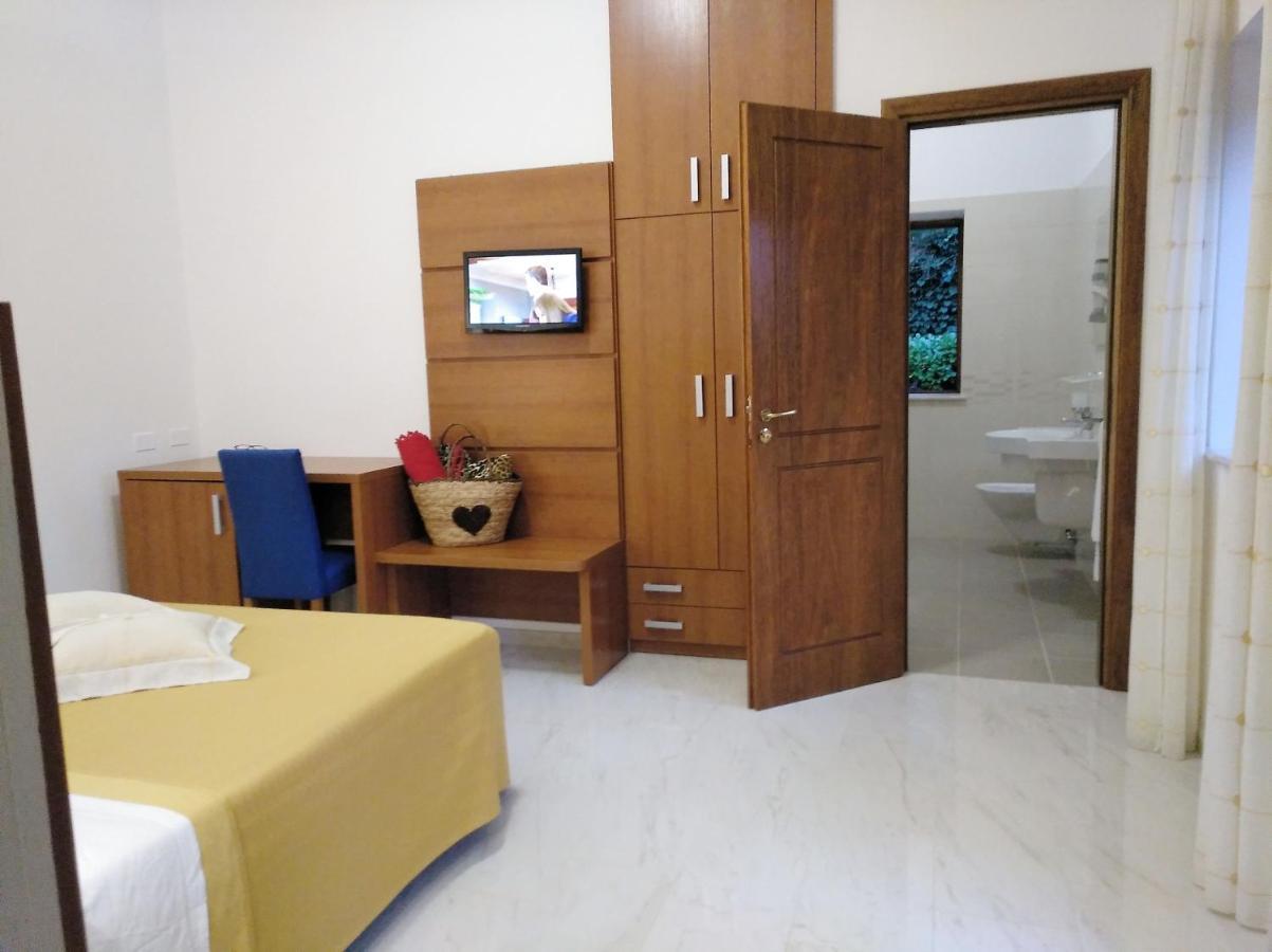 Villaggio Turistico La Mantinera - Hotel Praia a Mare Dış mekan fotoğraf